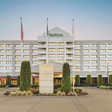 THE 10 CLOSEST Hotels to SeaTac/Airport Station .